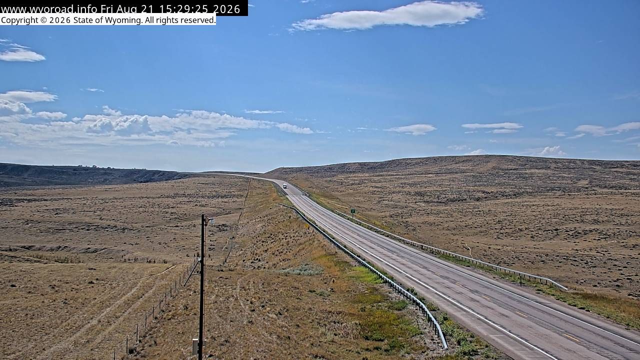 Traffic Cam Johnson › West: Pugsley Hill - WEST
