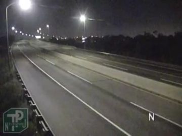 Traffic Cam Jersey City › East: I-295 @ MM-56, NB Shoulder
