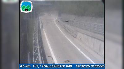 Preview delle webcam di Mont: A5 km. 137,7 PALLESIEUX 849