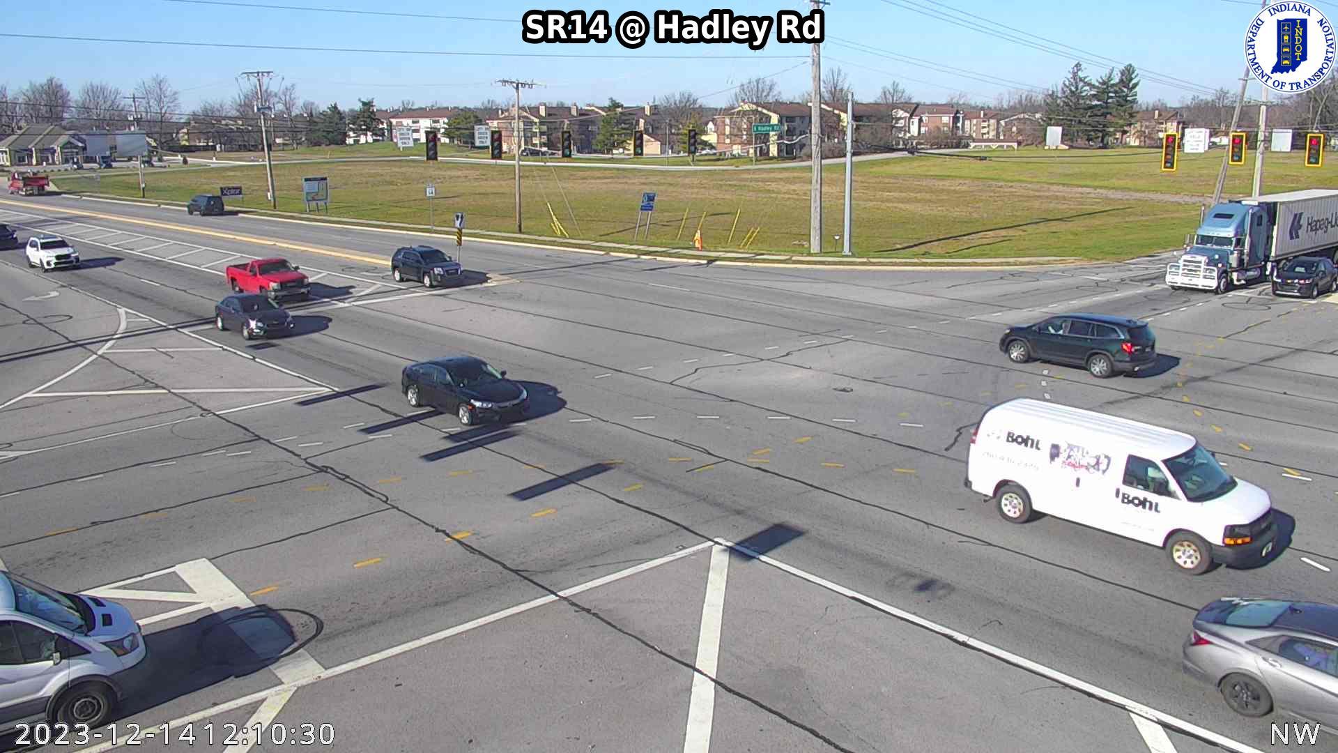 Traffic Cam Fort Wayne: SIGNAL: SR14 @ Hadley Rd