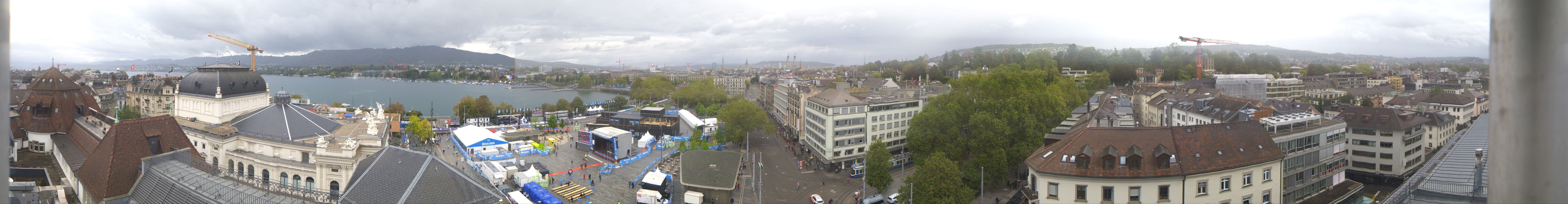 Zürich: Sechseläutenplatz