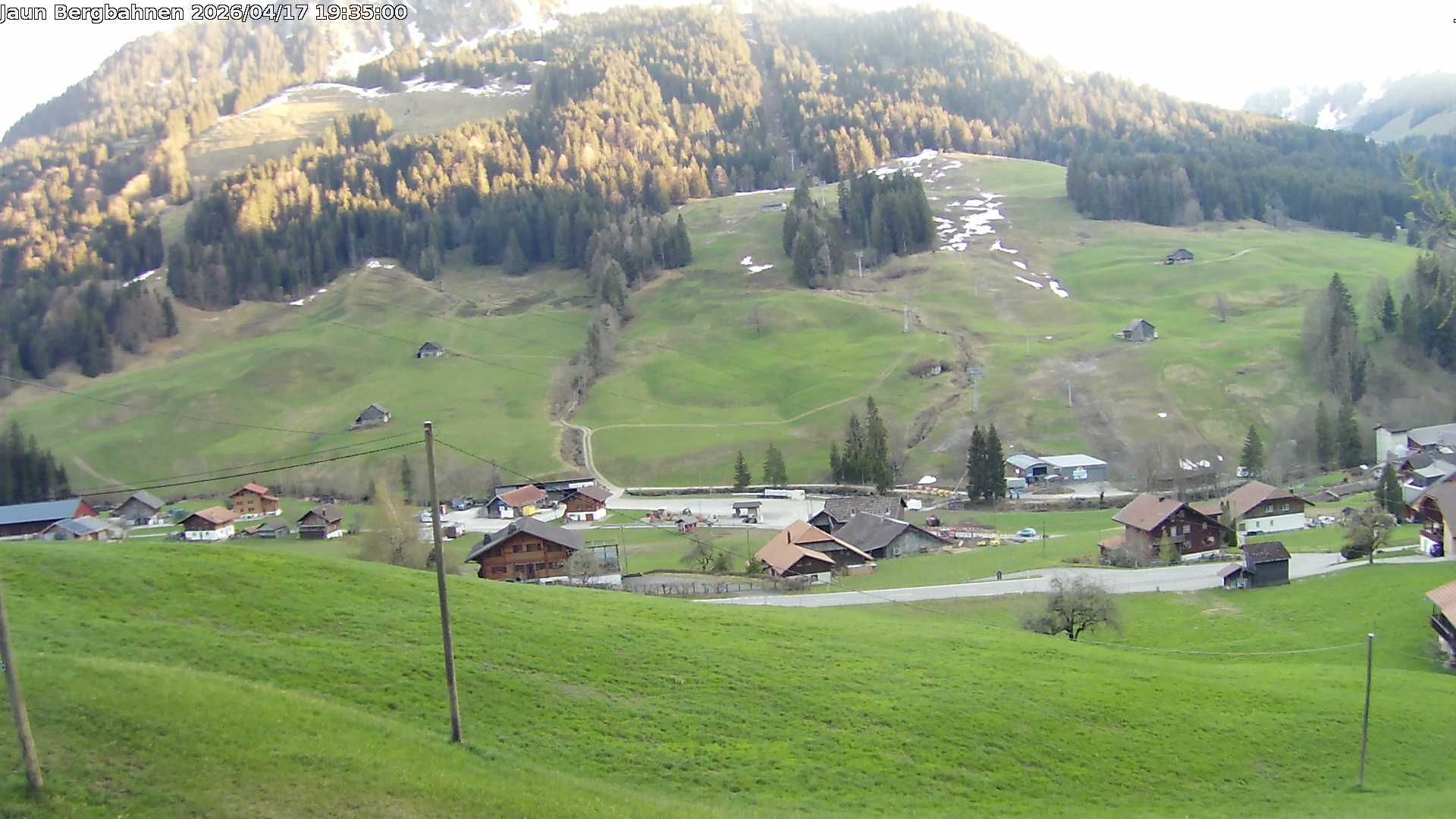 Jaun: Live Blick auf das Wander- und Skigebiet - mit dem Gastlosenexpress