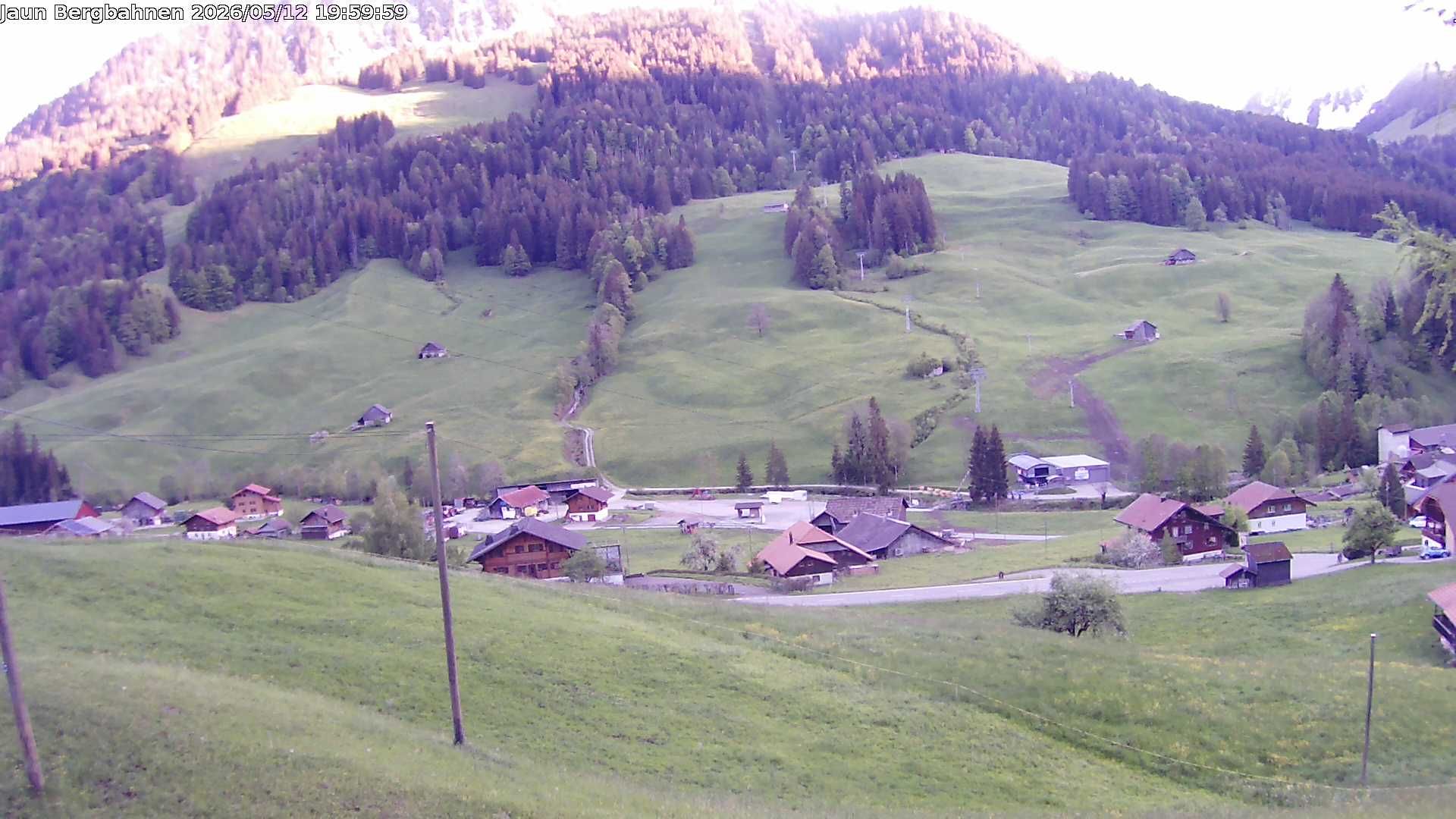 Jaun: Live Blick auf das Wander- und Skigebiet - mit dem Gastlosenexpress