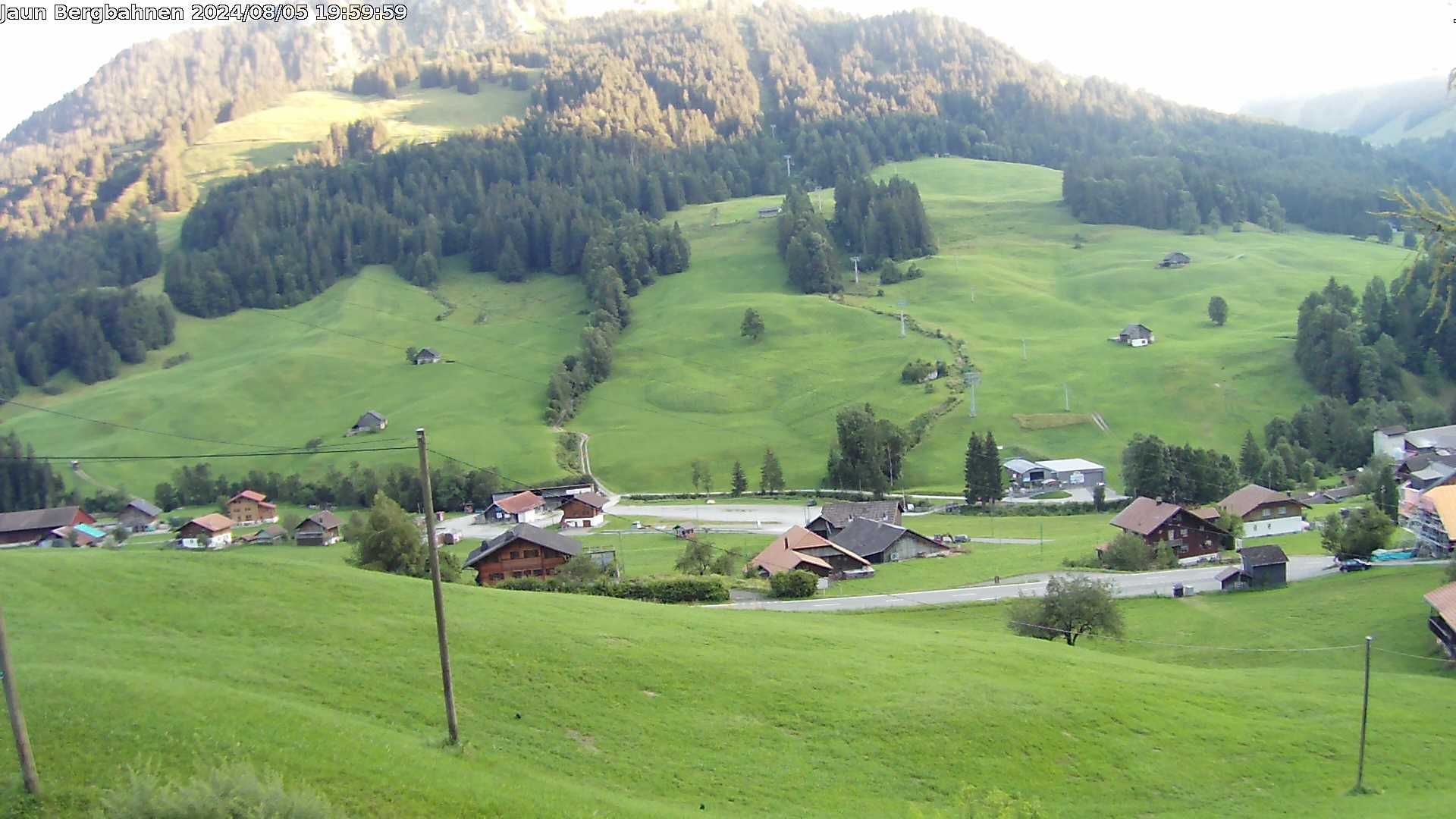 Jaun: Live Blick auf das Wander- und Skigebiet - mit dem Gastlosenexpress