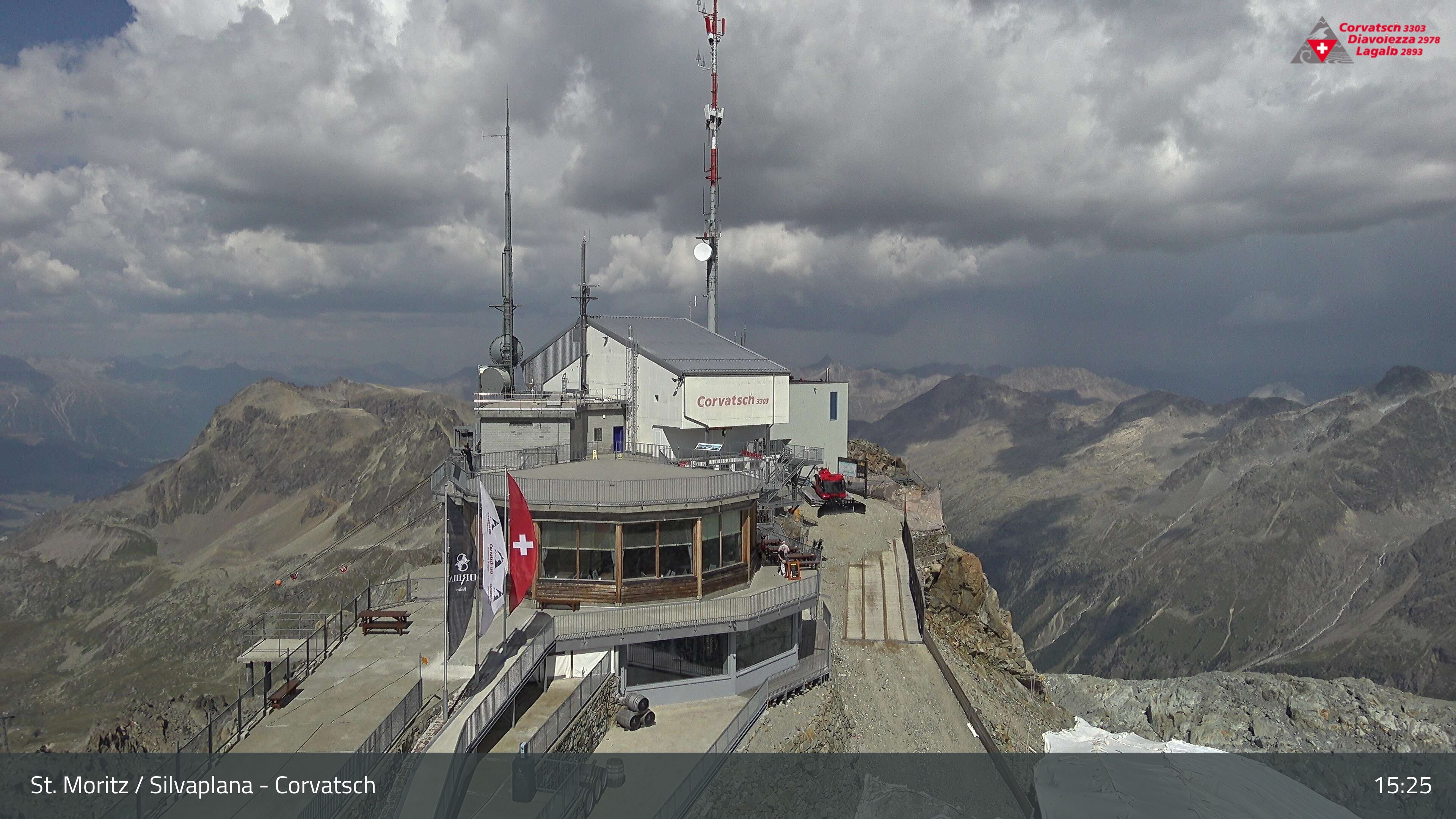 Silvaplana › Nordosten: Restaurant 3303 - Piz Corvatsch - Munt Arlas