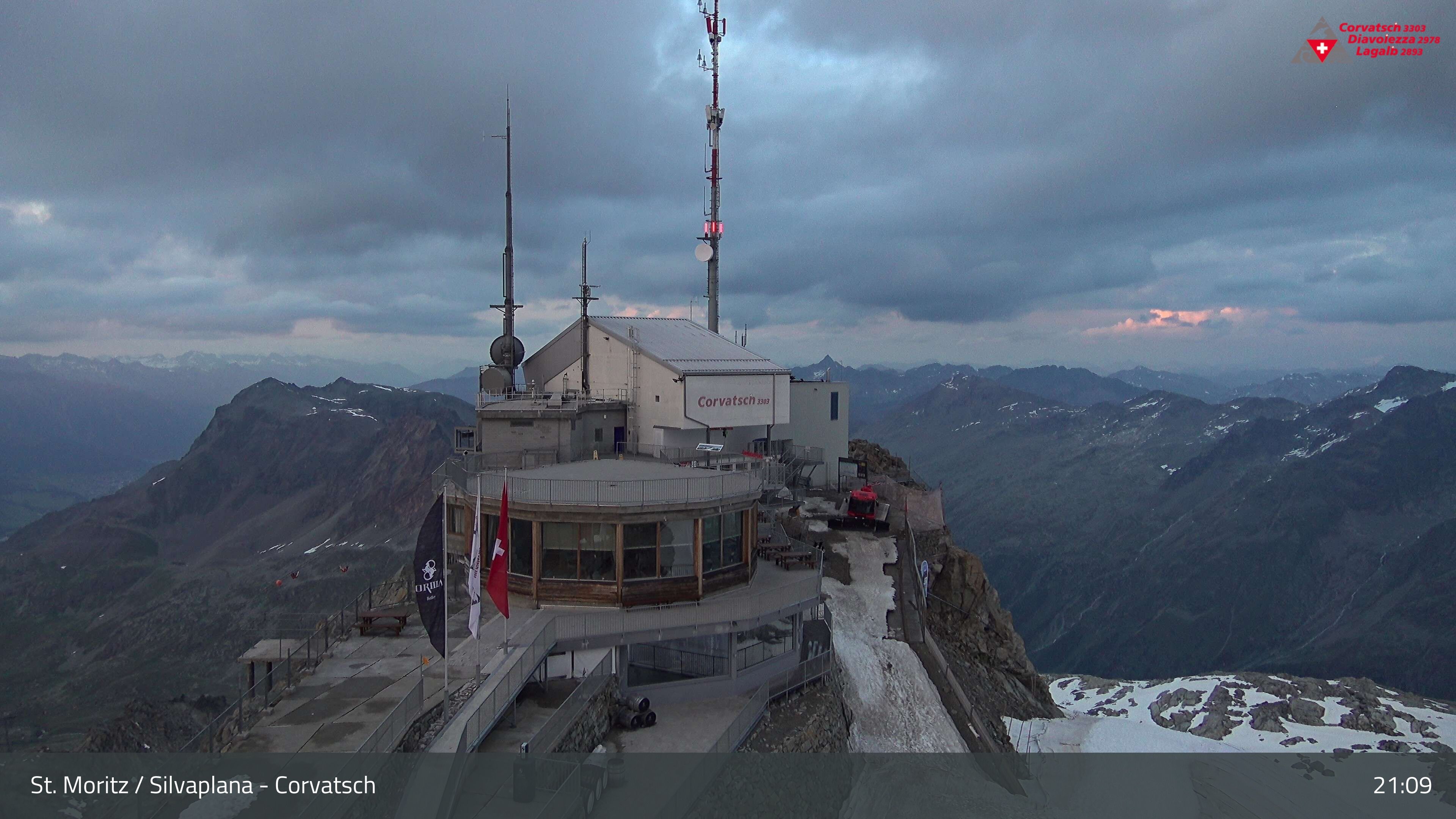 Silvaplana: Corvatsch - Corvatsch, Bergstation Corvatsch 3303