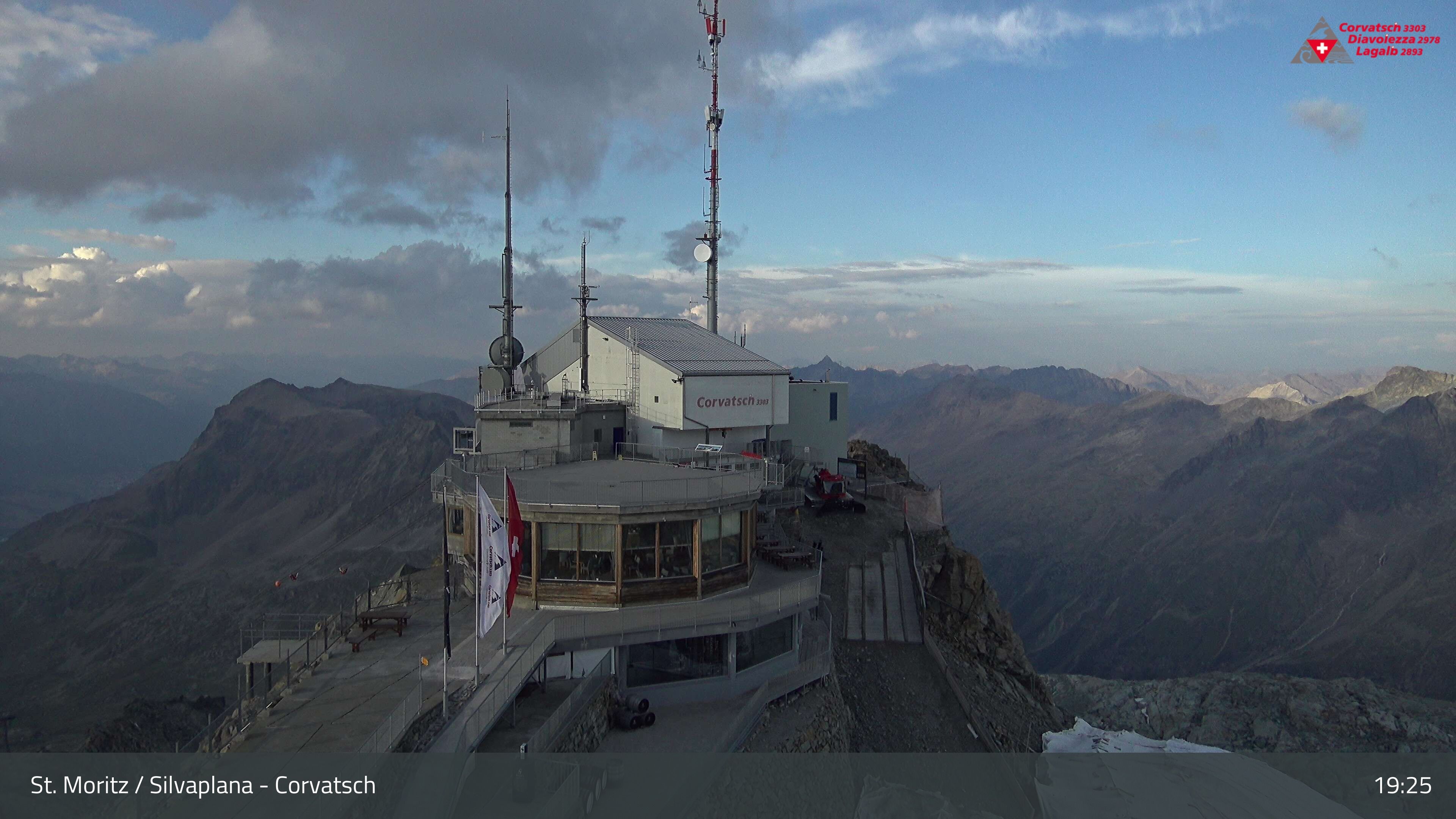 Silvaplana › Nordosten: Restaurant 3303 - Piz Corvatsch - Munt Arlas