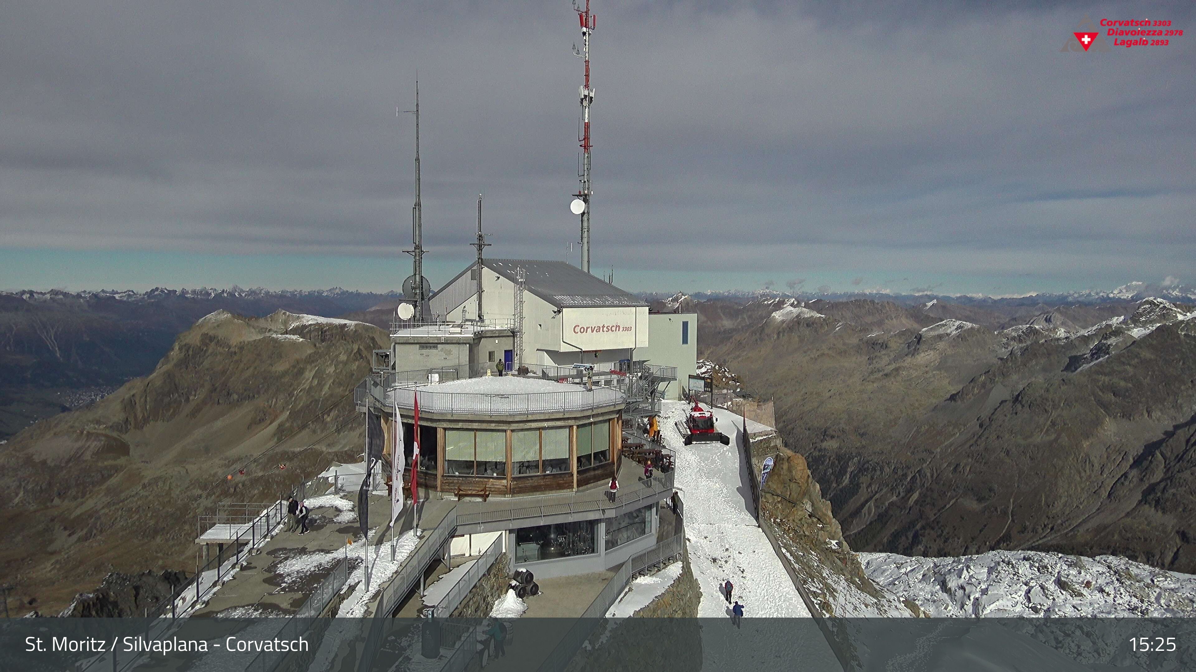 Silvaplana › Nordosten: Restaurant 3303 - Piz Corvatsch - Munt Arlas