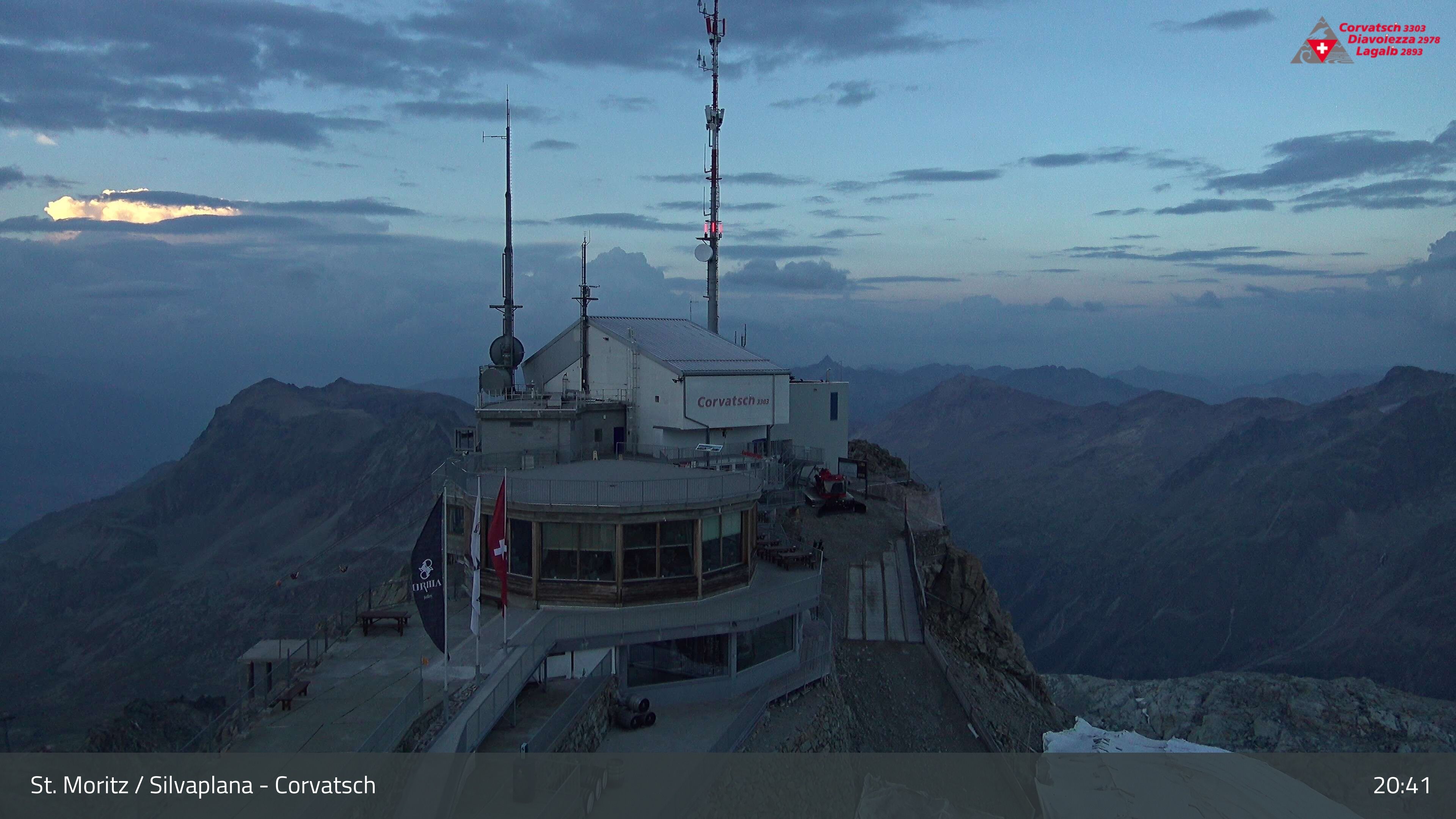 Silvaplana › Nordosten: Restaurant 3303 - Piz Corvatsch - Munt Arlas