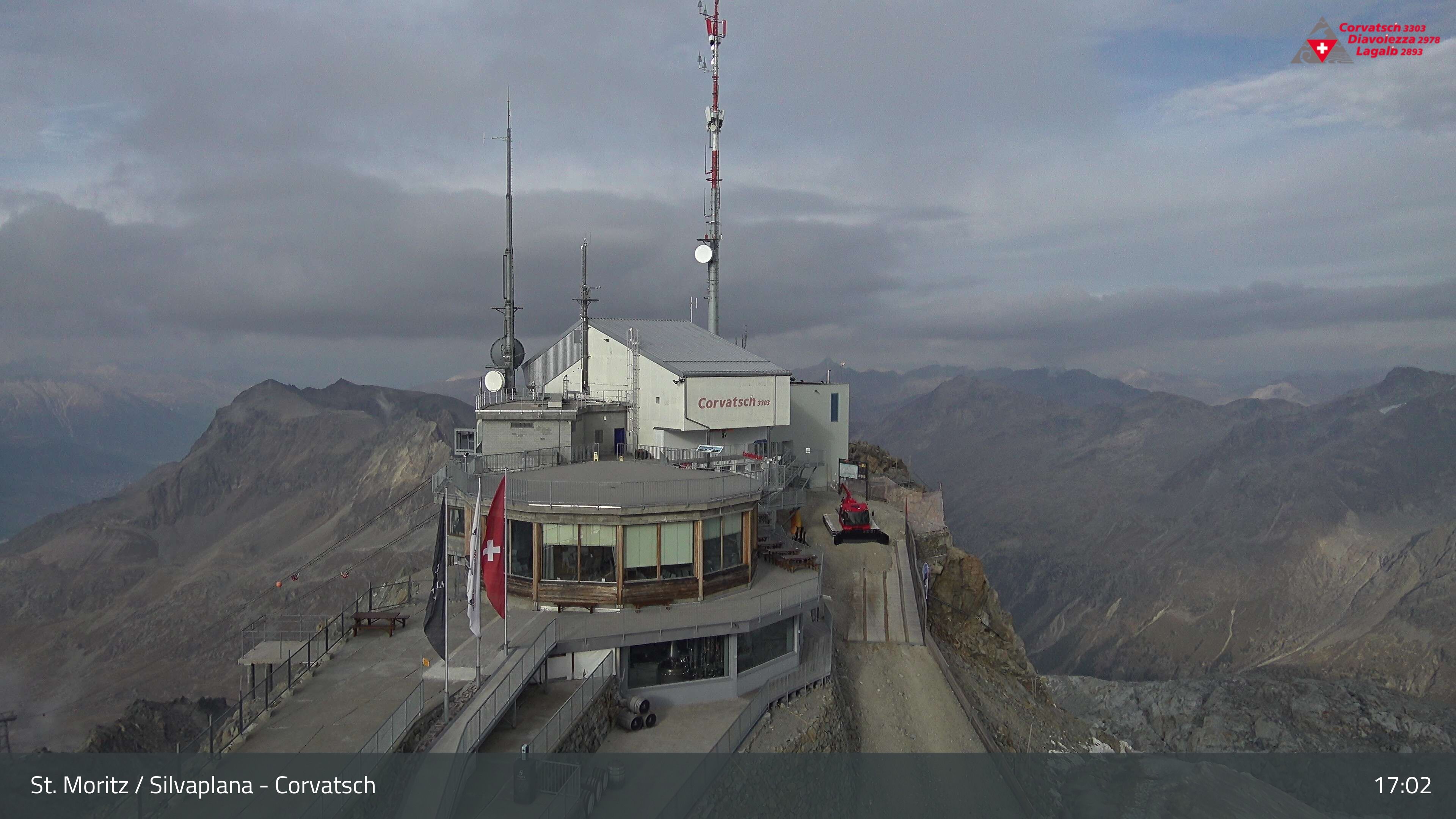 Silvaplana › Nordosten: Restaurant 3303 - Piz Corvatsch - Munt Arlas