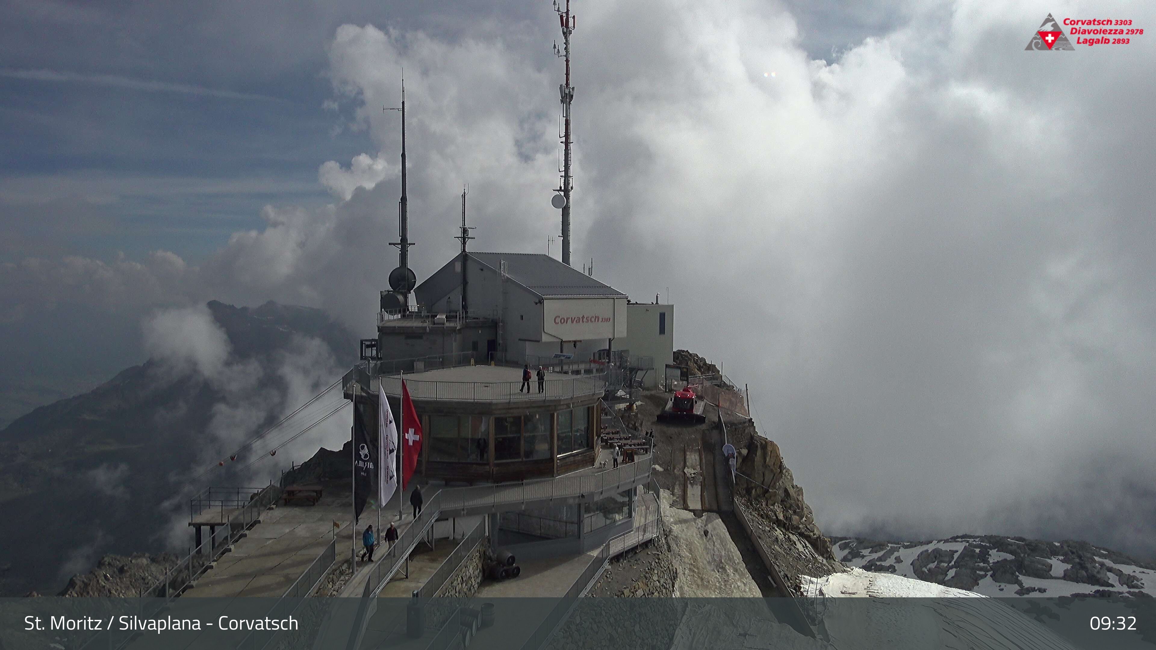 Silvaplana › Nordosten: Restaurant 3303 - Piz Corvatsch - Munt Arlas