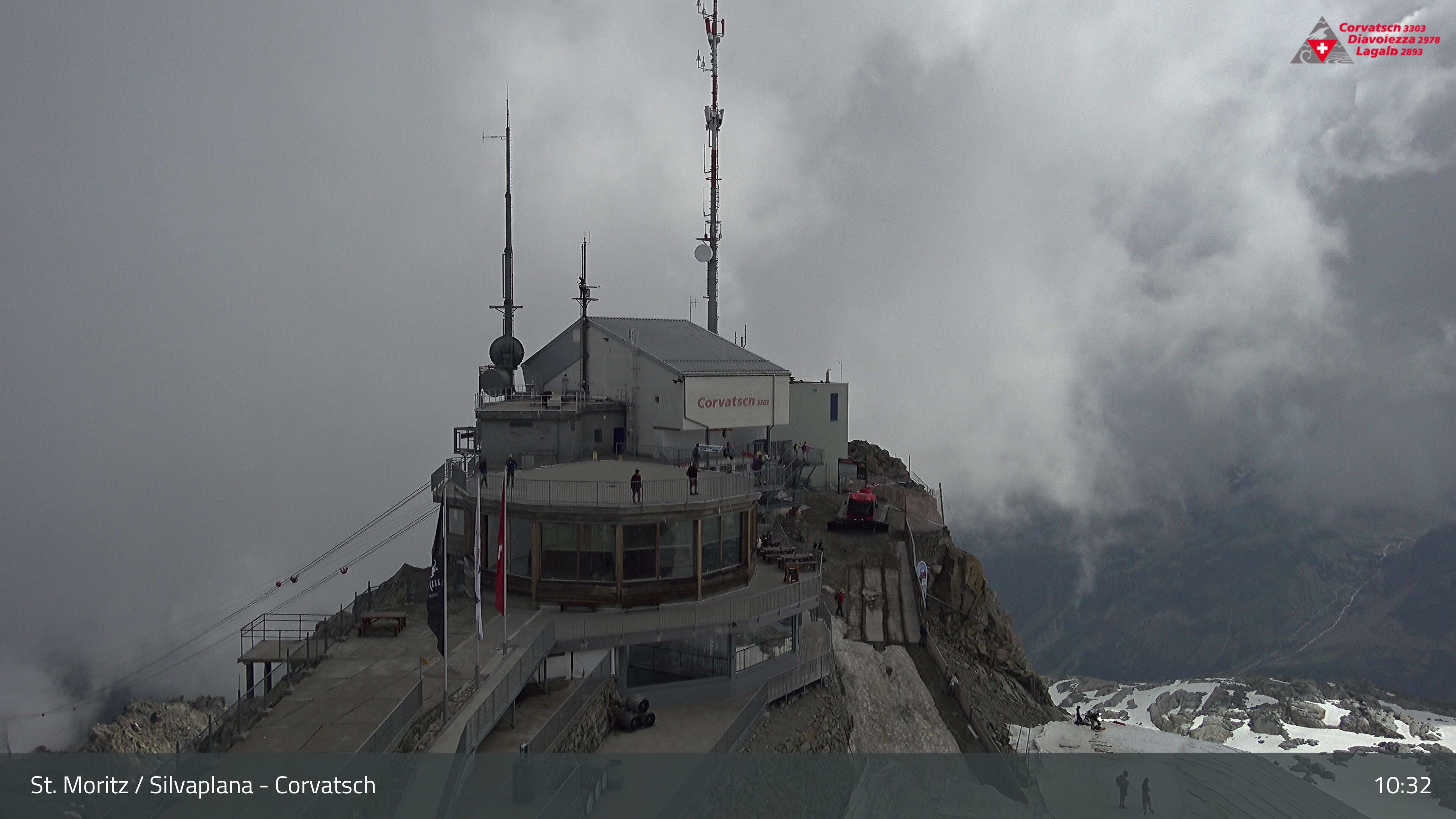 Silvaplana › Nordosten: Restaurant 3303 - Piz Corvatsch - Munt Arlas