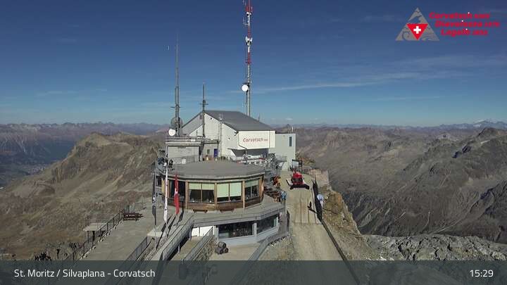 Silvaplana › Nordosten: Restaurant 3303 - Piz Corvatsch - Munt Arlas