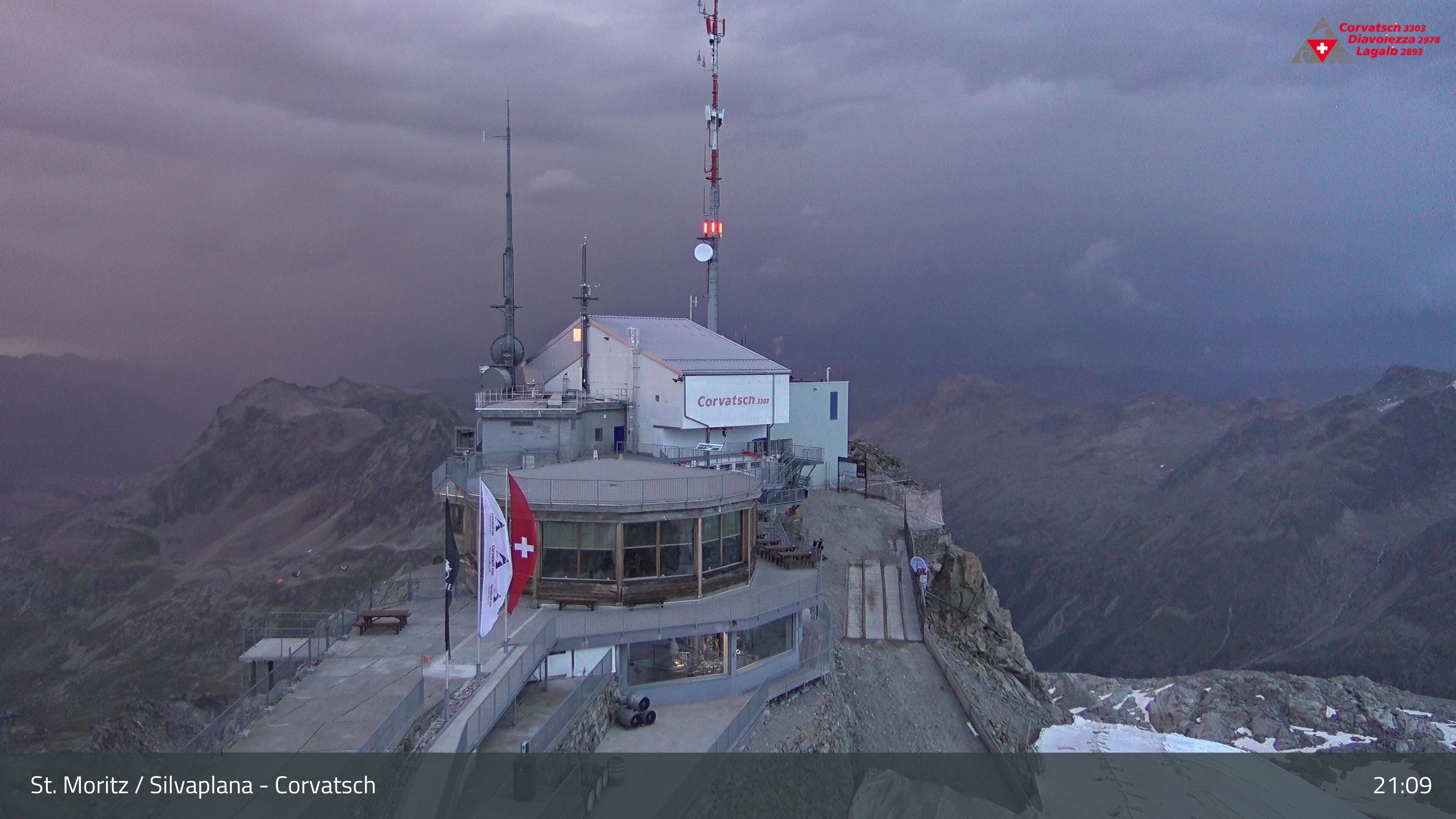 Silvaplana › Nordosten: Restaurant 3303 - Piz Corvatsch - Munt Arlas