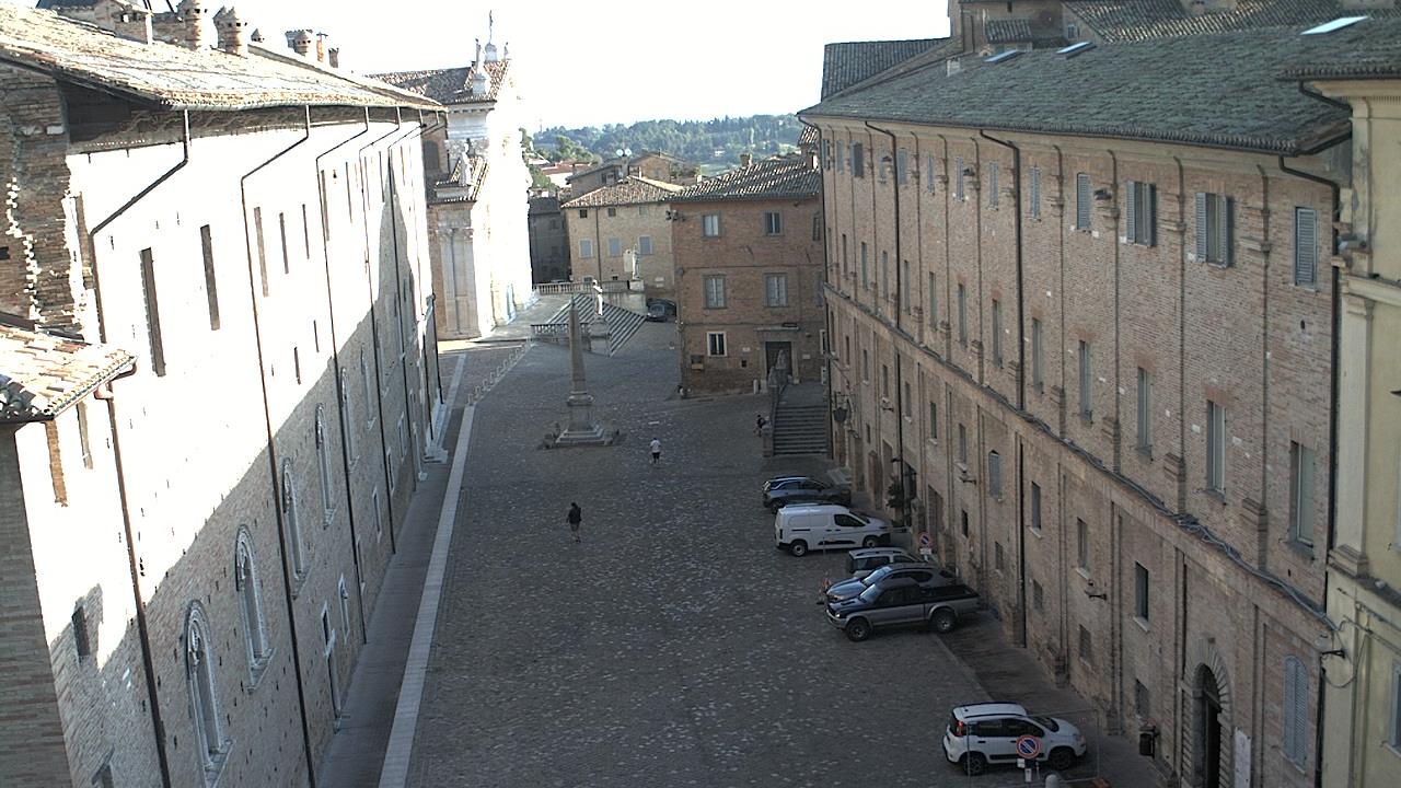Urbino Traffic and Landscape via Saffi Webcam