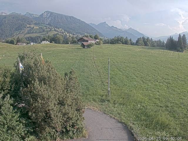 Aeschi bei Spiez: Aeschiried: Langlauf Aeschi bei Spiez Loipen Bern