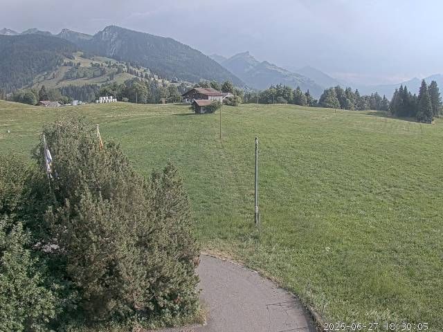 Aeschi bei Spiez: Aeschiried: Langlauf Aeschi bei Spiez Loipen Bern