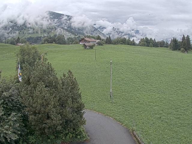 Aeschiried: Langlauf Aeschi bei Spiez Loipen Bern