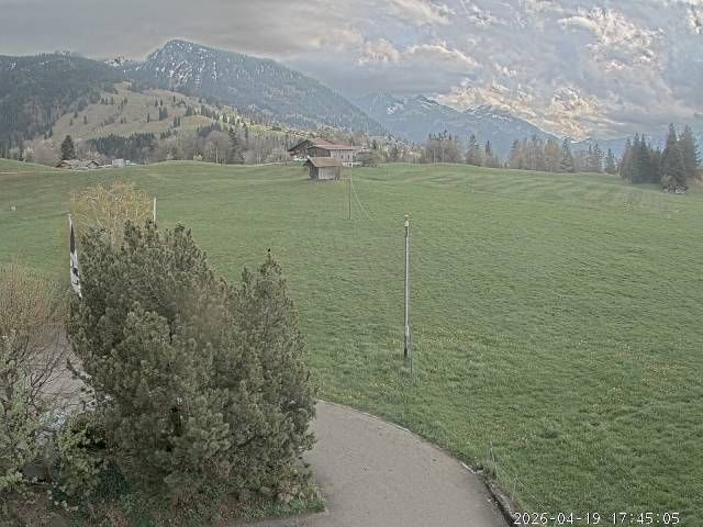 Aeschi bei Spiez: Aeschiried: Langlauf Aeschi bei Spiez Loipen Bern