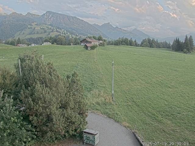 Aeschi bei Spiez: Aeschiried: Langlauf Aeschi bei Spiez Loipen Bern
