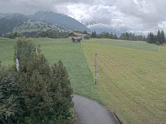 Aeschiried: Langlauf Aeschi bei Spiez Loipen Bern