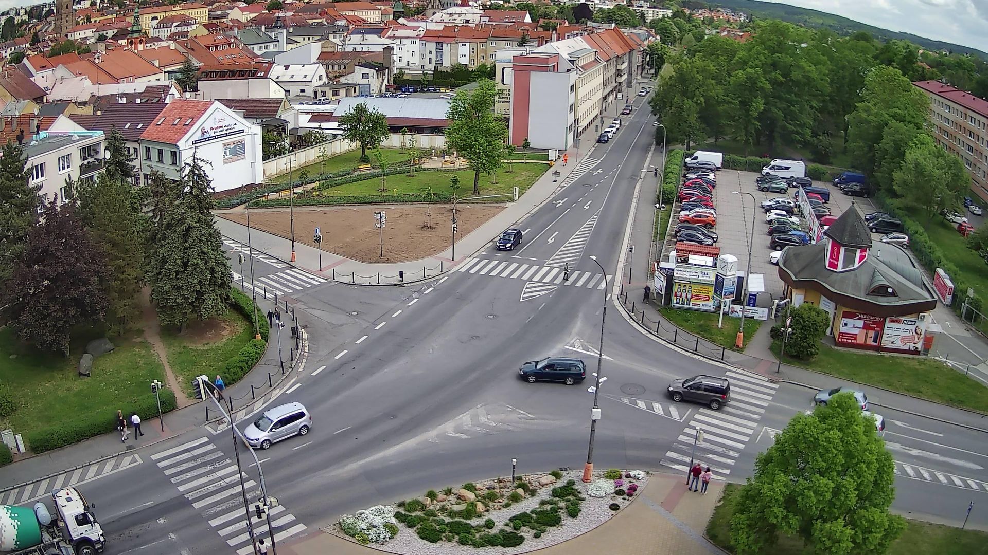 Traffic Cam Rakovnik: WEBKAMERA - křižovatka Na Váze (ulice Čs.Legií)