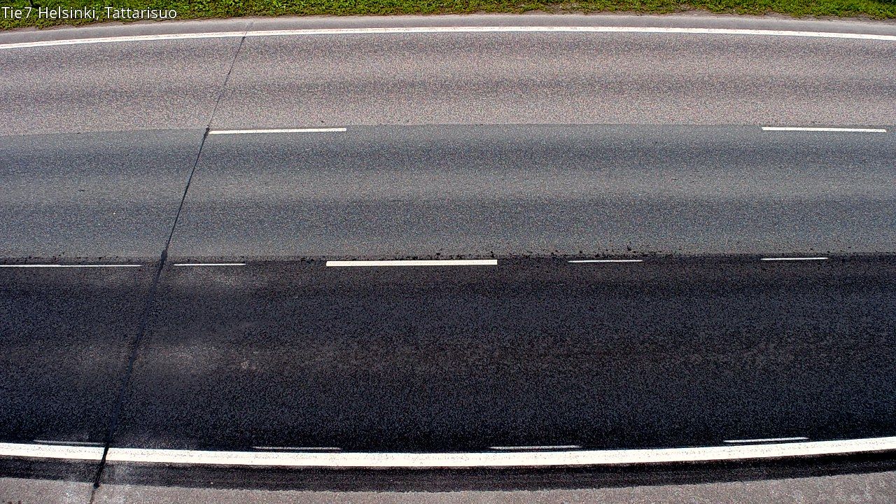 Traffic Cam Helsinki: Tie4 Tattarisuo - Tienpinta