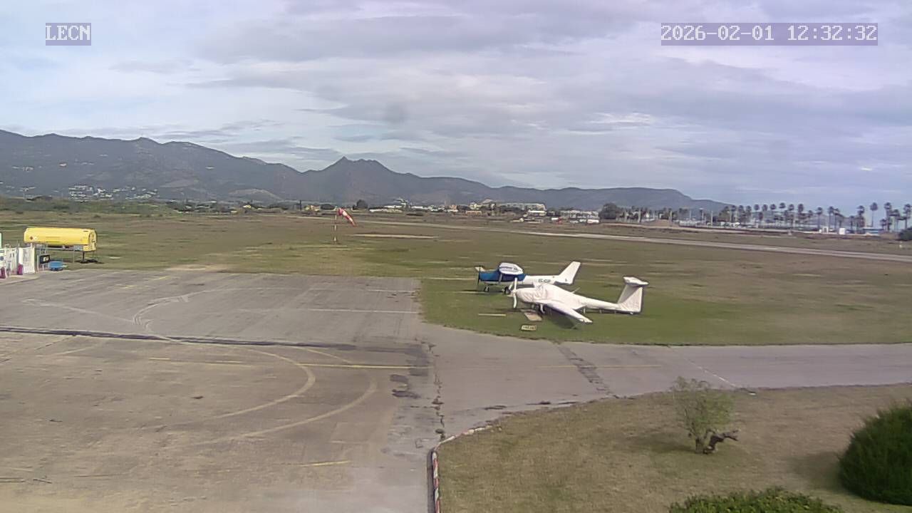 Traffic Cam Castelló de la Plana › North: Aeroclub de Castellon
