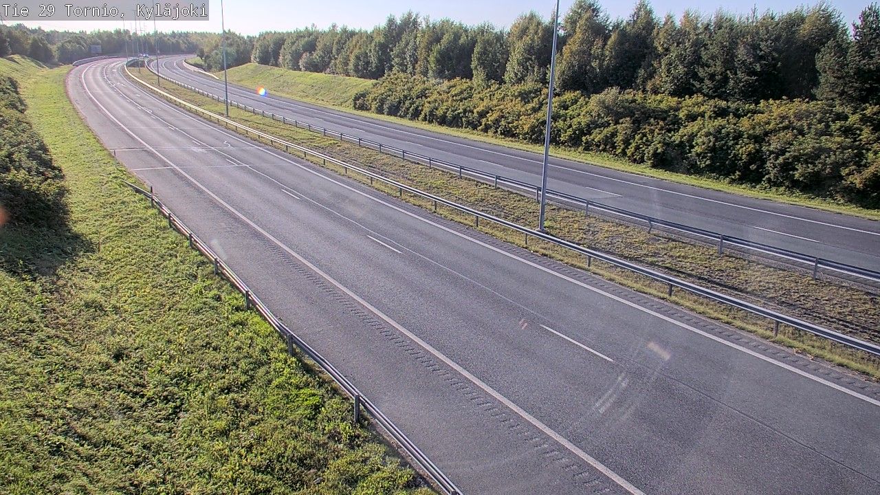 Traffic Cam Tornio: Tie 29 Kyläjoki - Kemiin