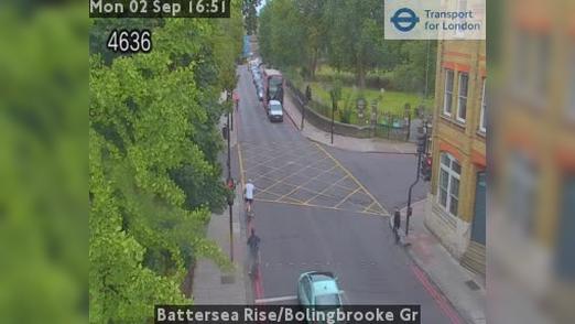 Traffic Cam London: Battersea Rise/Bolingbrooke Gr