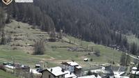 La Magdeleine: Chamois - Valle d'Aosta - Day time