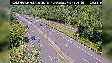 Traffic Cam Yonkers › South: Hutchinson River Parkway at Exit 16 (Purchase St)