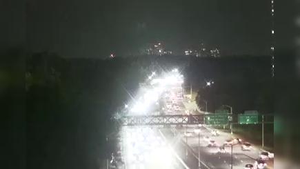 Traffic Cam New York › South: 908A at New England Thruway/Overpass