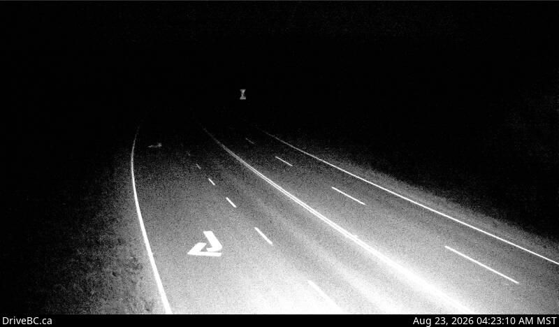 Traffic Cam Chetwynd › West: Hwy 97 at Wabi Estates Road, east of - looking west