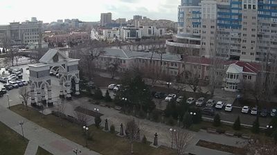 Astrakhan: Астрахань, Губернатора Анатолия Гужвина проспект, 10