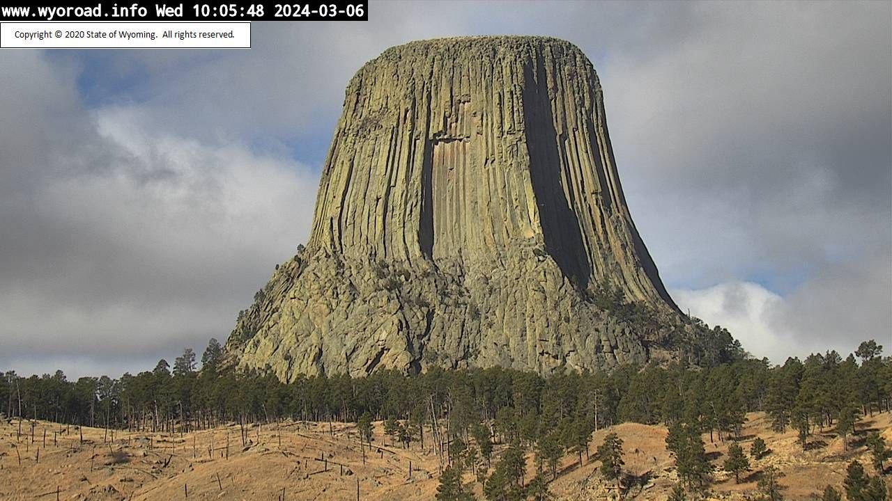 Traffic Cam Devils Tower: WYO 110