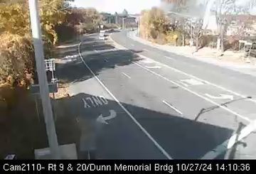 Traffic Cam Rensselaer › East: US 9 & 20 EB at the Dunn Memorial Bridge