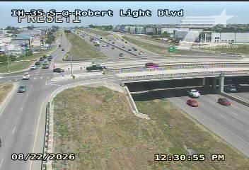 Traffic Cam Buda › North: I-35 @ Robert Light Blvd