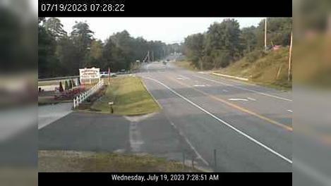 Traffic Cam Loudon: 106 N MM 12.1 Dudley's Ice Cream