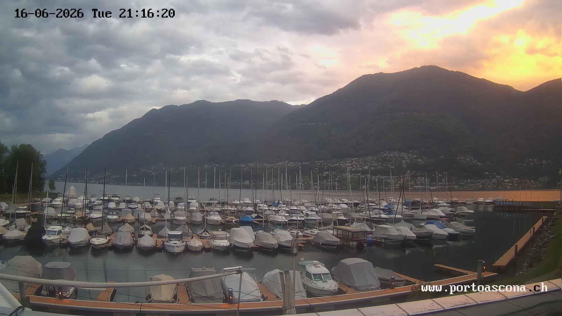 Ascona › Süden: Porto Patriziale Ascona - Gambarogno - Langensee
