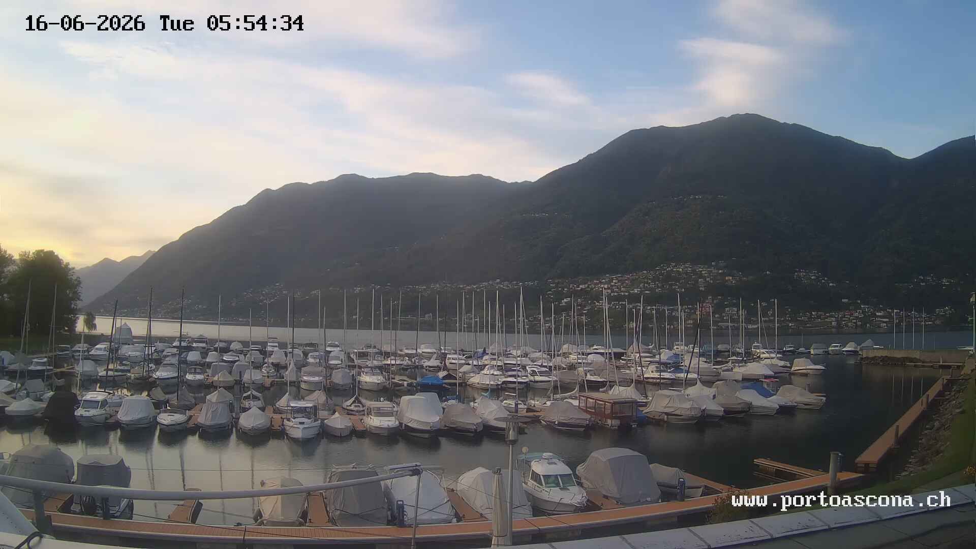 Ascona › Süden: Porto Patriziale Ascona - Gambarogno - Langensee