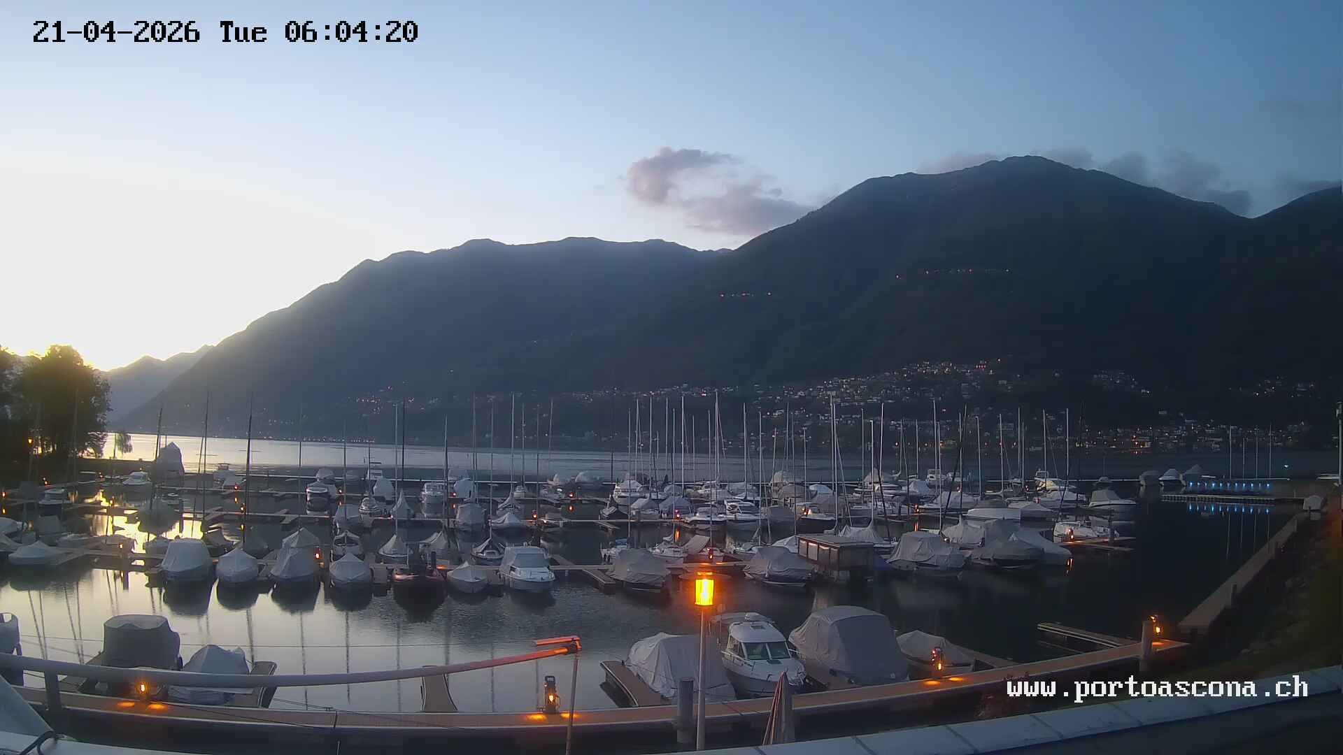 Ascona › Süden: Porto Patriziale Ascona - Gambarogno - Langensee