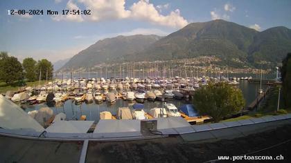 Ascona › Süd: Porto Patriziale Ascona - Gambarogno - Langensee