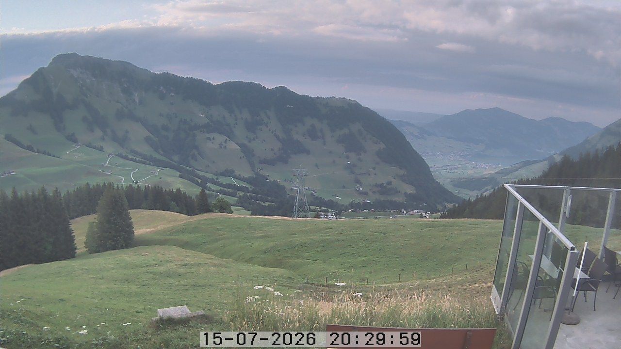 Dallenwil › Norden: Berggasthaus Gummenalp - Grillstelle Hexenweg Wirzweli - Stanserhorn - Vierwaldstättersee