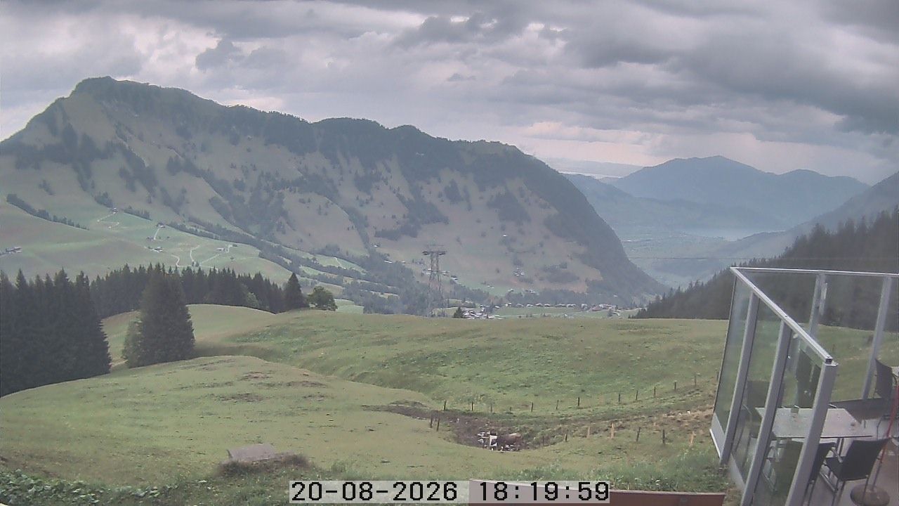 Dallenwil › Norden: Berggasthaus Gummenalp - Grillstelle Hexenweg Wirzweli - Stanserhorn - Vierwaldstättersee