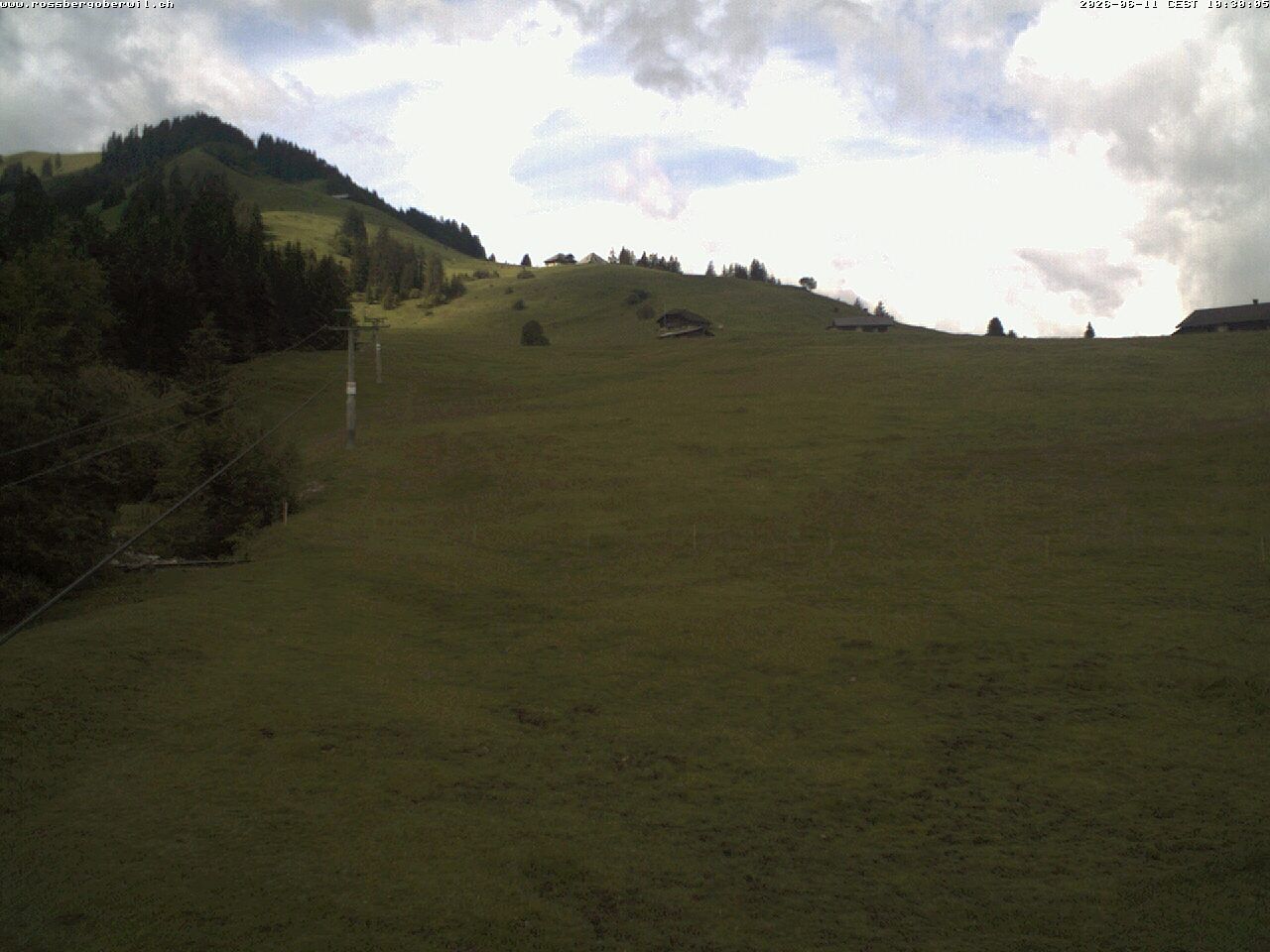Oberwil: Skilift Rossberg AG