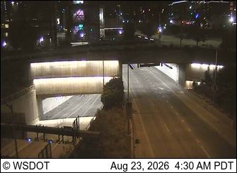 Traffic Cam Seattle › South: SR 99 at MP 32.7: North Portal