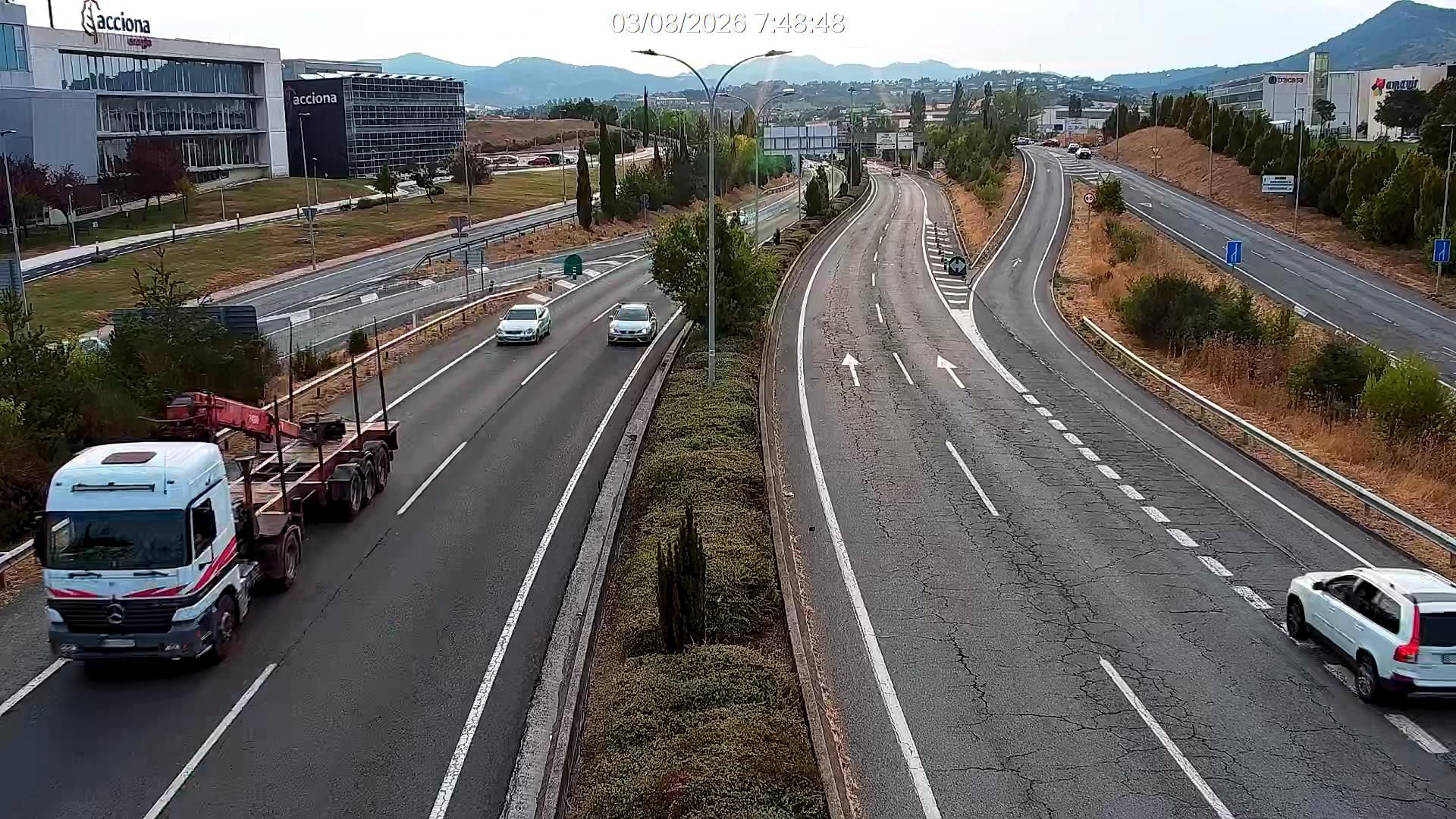 Traffic Cam Egues › South-West: Mendillorri