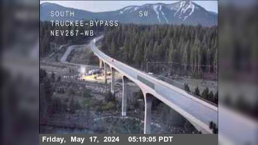 Traffic Cam Truckee: Hwy 267 at - Bypass