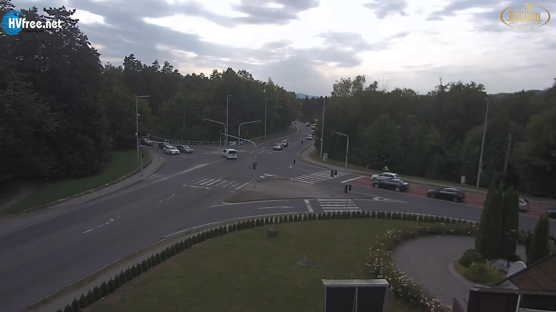 Traffic Cam Roznov pod Radhostem › West